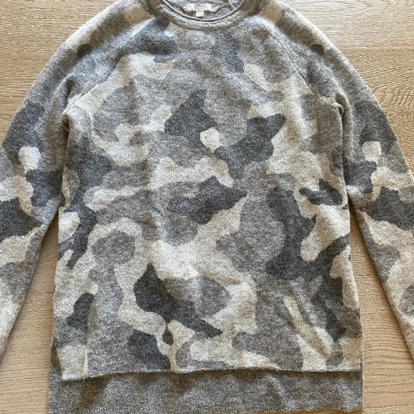 ATHLETA GRAY CAMO ALPACA MERINO WOOL SWEATER - Picture 3 of 7